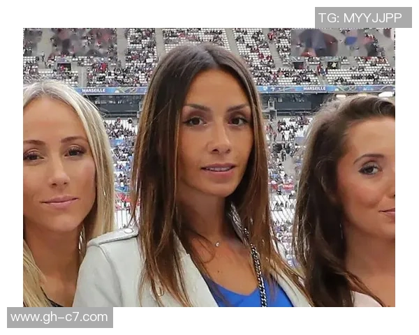 全球足球球星太太颜值大比拼 谁是最具魅力的女神榜首 全球足球球星太太颜值大比拼 谁是最具魅力的女神榜首