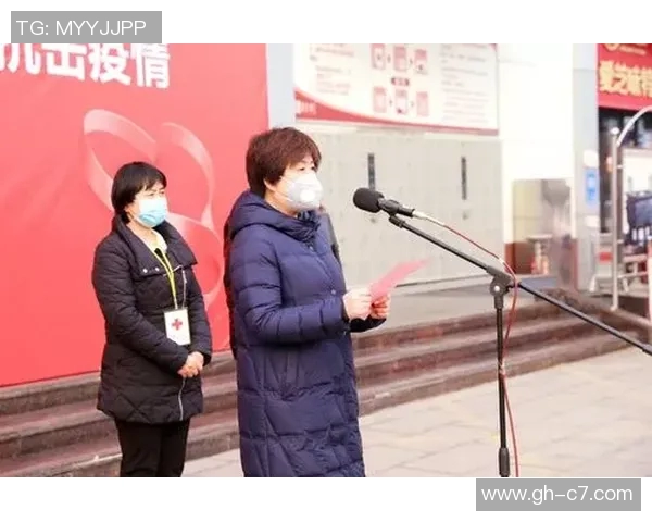 深足球星为一线工人发放高温津贴助力炎热夏季工作环境改善 深足球星为一线工人发放高温津贴助力炎热夏季工作环境改善